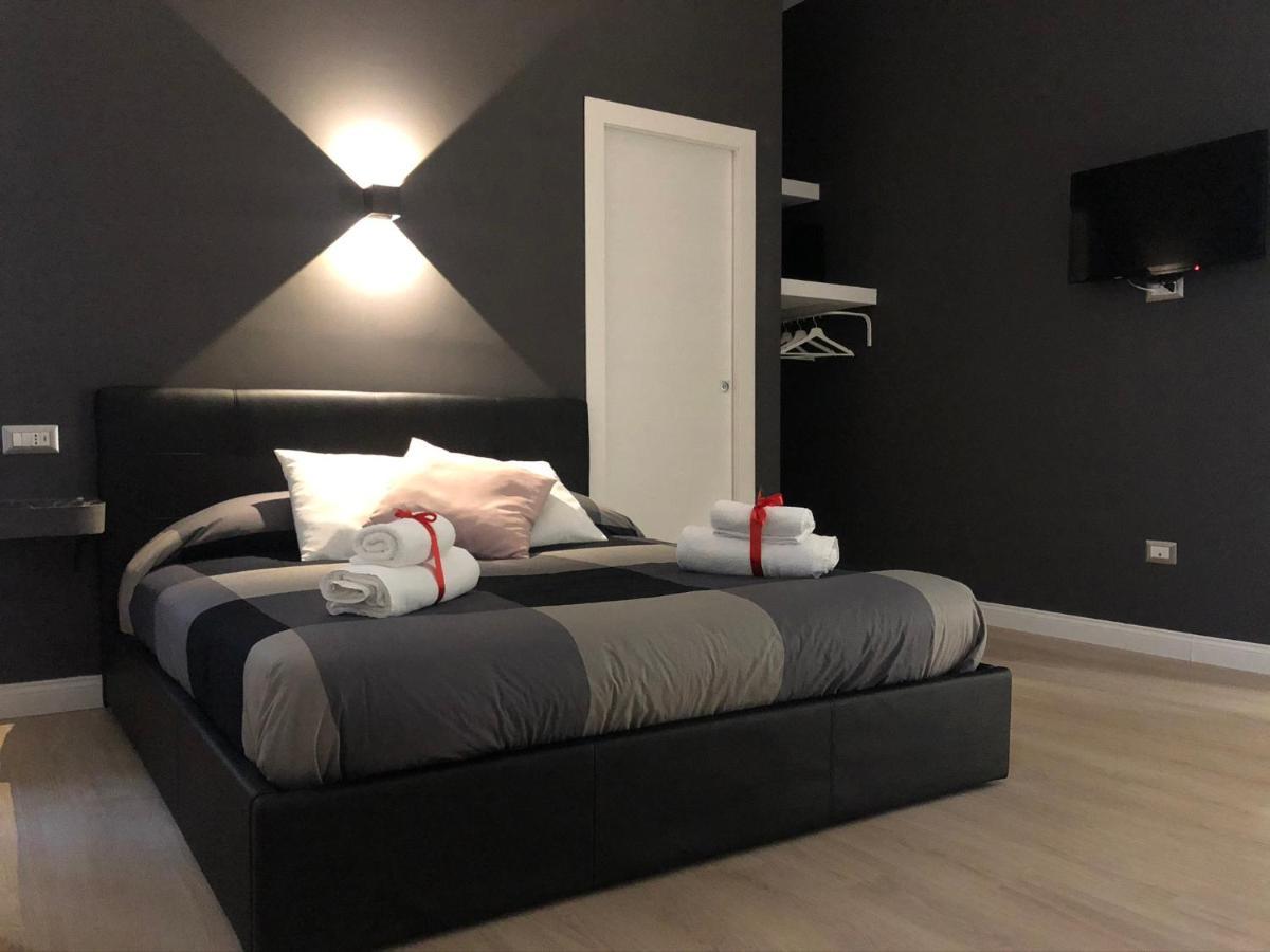 Nsh Apparthotel, Napoli Centro Екстер'єр фото