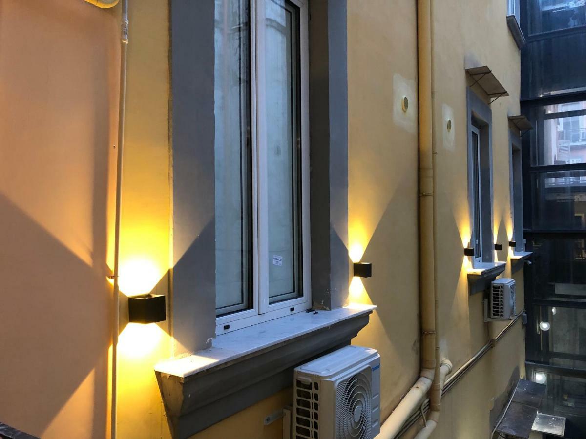 Nsh Apparthotel, Napoli Centro Екстер'єр фото
